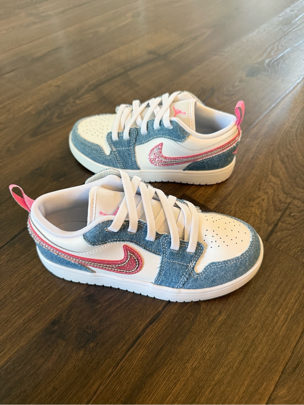 NWOB Nike Jordan 1 Low ALT SE Denim Sequin Pink Blue Sneakers Kids 2Y